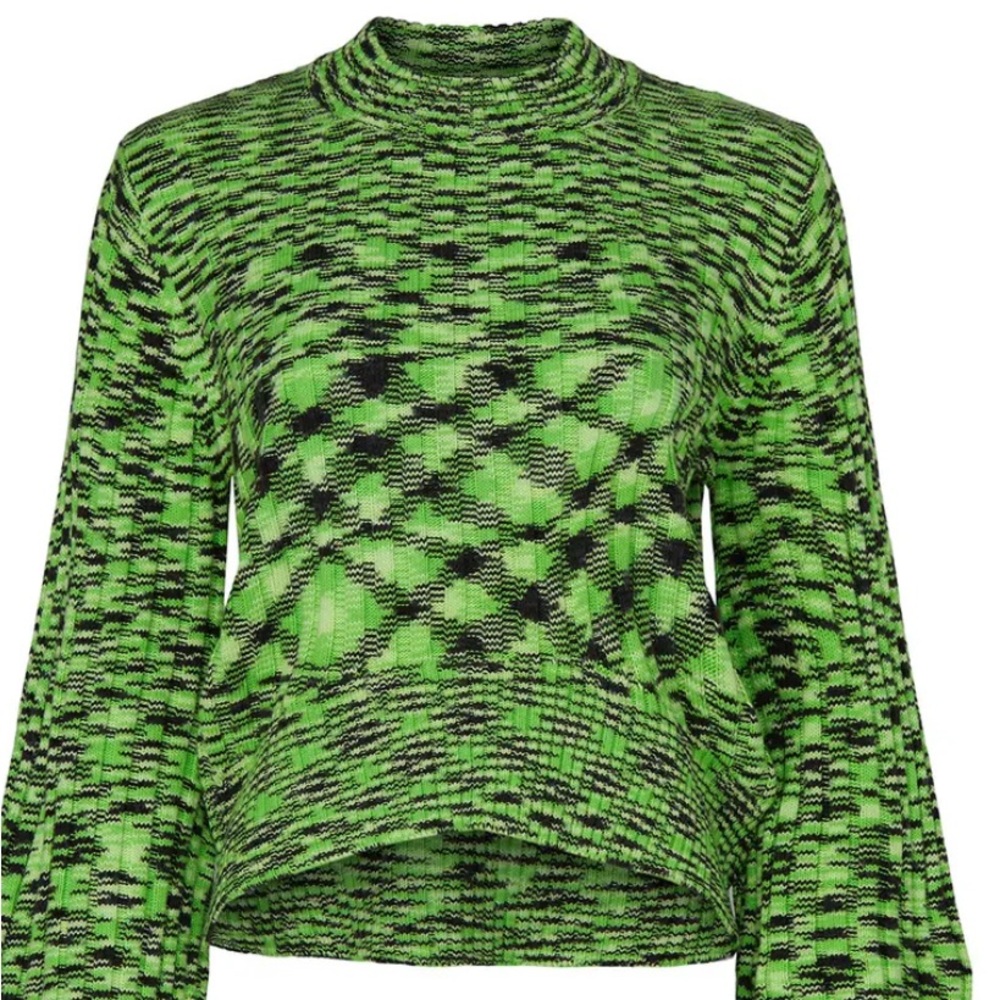 BLANKNYC The Clash Sweater Size Small. NWOT